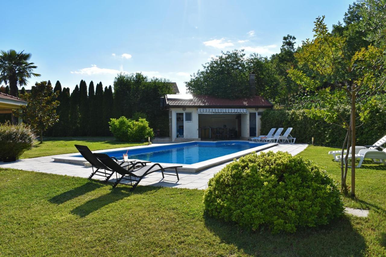 Villa Luka Buna Εξωτερικό φωτογραφία