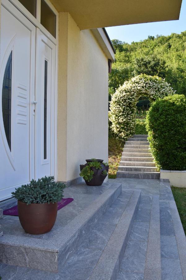 Villa Luka Buna Εξωτερικό φωτογραφία